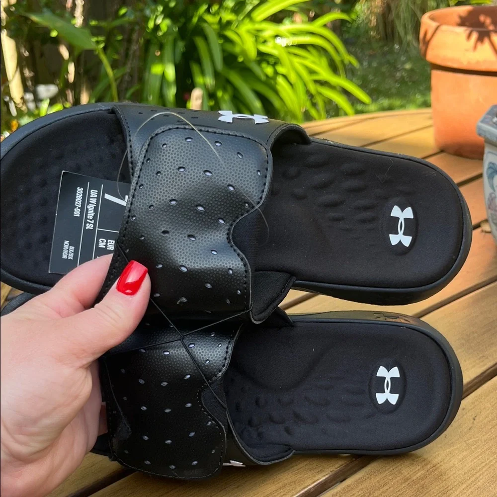 Under Armour Black Slide Sandals with Logo - Picture 4 of 6
